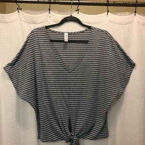 Mahina large shirt